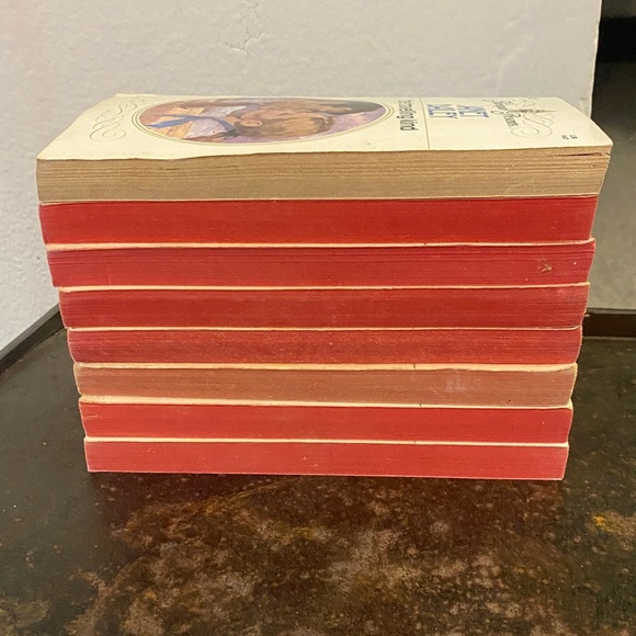 Harlequin Presents VTG Romance Novels/Lot of 8. Dailey, Mather, & Lindsay. - Picture 11 of 16